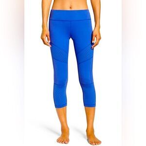 Zella To The Max Blue Marine Perforated Mid Rise Crop Leggings Size XS